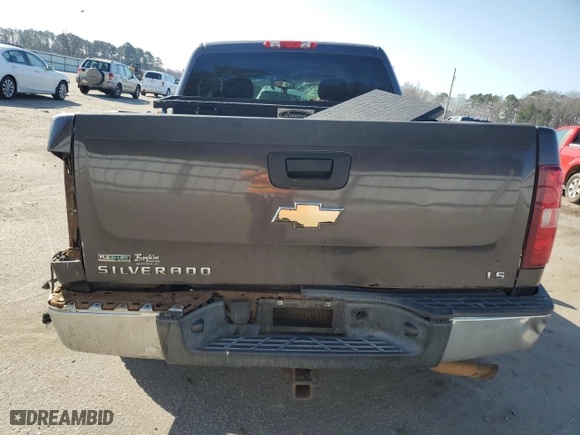 2010 Chevrolet Silverado 1500 LS with VIN 3GCRKREA8AG197648, listed as a Copart auction lot 44504225 with 403,810 mi miles and Salvage Title. Bid and sale history available at carsss.com. Image 6.
