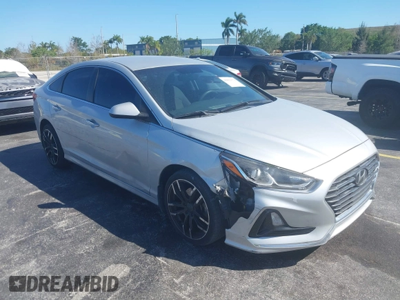 2019 Hyundai Sonata SE with VIN 5NPE24AF3KH810903, listed as a IAAI auction lot 41831371 with 68,317 mi miles and . Bid and sale history available at carsss.com. Image 6.