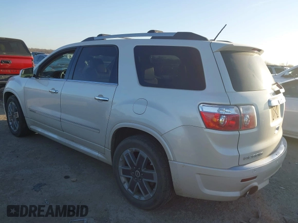 2011 GMC Acadia Denali with VIN 1GKKRTED7BJ286605, listed as a IAAI auction lot 41782992 with 119,154 mi miles and . Bid and sale history available at DreamBid. Image 3.