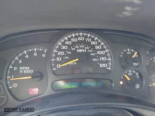 2005 Chevrolet Tahoe LS with VIN 1GNEK13T95J124661, listed as a IAAI auction lot 41885297 with 309,905 mi miles. Bid and sale history available at carsss.com. Image 7.