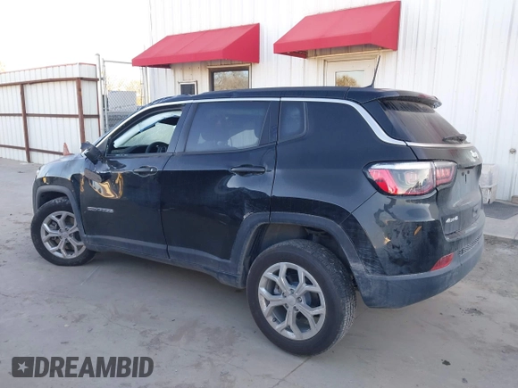 2024 Jeep Compass Sport with VIN 3C4NJDAN2RT168677, listed as a IAAI auction lot 41730940 with 8,472 mi miles and . Bid and sale history available at DreamBid. Image 15.