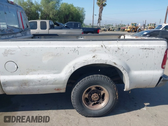 2001 Ford F-350 with VIN 3FTSW30L21MA67300, listed as a IAAI auction lot 42687583 with 317,542 mi miles and . Bid and sale history available at DreamBid. Image 12.