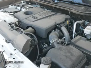 2024 Toyota Tundra SR5 z VIN 5TFLA5DB7RX149593, wystawiony jako IAAI lot #43165714 z przebiegiem 40 891 mil mil oraz . Historia ofert i sprzedaży dostępna na DreamBid. Obrazek 22.