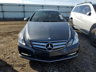 2013 Mercedes-Benz E-Class E 350 with VIN WDDKJ5KB2DF201103, listed as a Copart auction lot 48195235 with 112,360 mi miles and Salvage Title. Bid and sale history available at carsss.com. Image 5.