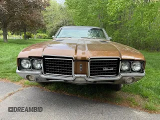 1972 Oldsmobile Cutlass z VIN 3F87H2G149401, wystawiony jako Copart lot #58824075 z przebiegiem 19 878 mil mil oraz Tytuł czysty. Historia ofert i sprzedaży dostępna na DreamBid. Obrazek 7.
