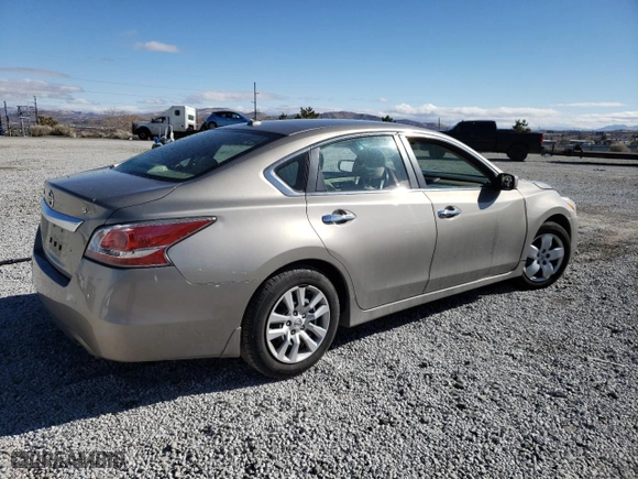 2015 Nissan Altima 2.5 S with VIN 1N4AL3AP5FC245091, listed as a Copart auction lot 44079375 with 74,170 mi miles and Salvage Title. Bid and sale history available at carsss.com. Image 3.