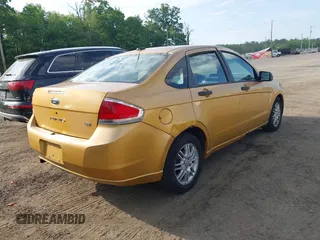 2009 Ford Focus SE with VIN 1FAHP35N79W153740, listed as a IAAI auction lot 42229297 with 256,690 mi miles and . Bid and sale history available at carsss.com. Image 4.