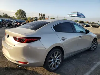 2022 Mazda 3 Premium with VIN JM1BPADL6N1500230, listed as a Copart auction lot 80939714 with 41,453 mi miles and Salvage Title. Bid and sale history available at DreamBid. Image 3.