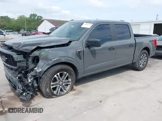 2021 Ford F-150 XL with VIN 1FTEW1CP3MFA80786, listed as a IAAI auction lot 42061952 with 32,071 mi miles. Bid and sale history available at carsss.com. Image 2.