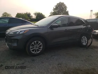 2020 Ford Escape SE z VIN 1FMCU9G69LUA20482, wystawiony jako Copart lot #58985535 z przebiegiem 45 950 mil mil oraz Szkoda całkowita • Salvage title. Historia ofert i sprzedaży dostępna na DreamBid. Obrazek 1.