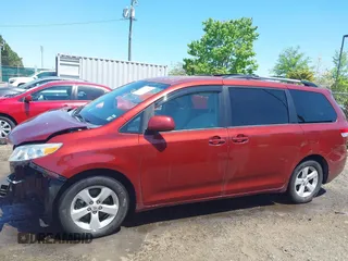 2012 Toyota Sienna LE AAS with VIN 5TDKK3DC9CS203298, listed as a IAAI auction lot 42070158 with 266,202 mi miles and . Bid and sale history available at DreamBid. Image 15.