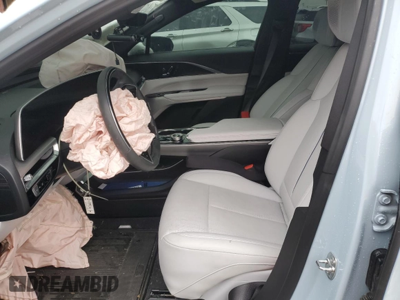 2024 Cadillac LYRIQ Sport z VIN 1GYKPWRL9RZ116613, wystawiony jako Copart lot #87765905 z przebiegiem 3 732 mil mil oraz Czysty tytuł • Clean title. Historia ofert i sprzedaży dostępna na DreamBid. Obrazek 7.