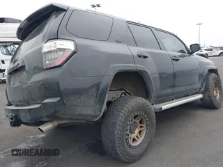 2017 Toyota 4Runner SR5 with VIN JTEZU5JR8H5159090, listed as a IAAI auction lot 42018428 with 120,946 mi miles and . Bid and sale history available at DreamBid. Image 4.