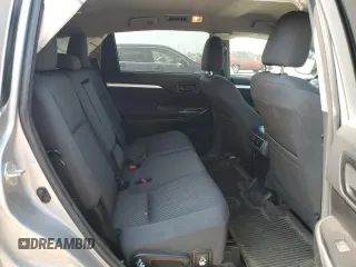 2018 Toyota Highlander LE с VIN 5TDBZRFH7JS867488, выставлен на аукционе Copart как лот 60373075 с пробегом 64 043 миль миль и Списание • Salvage title. История ставок и продаж доступна на DreamBid. Изображение 10.