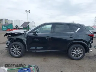 2025 Mazda CX-5 S Premium Plus with VIN JM3KFBEM0S0618749, listed as a IAAI auction lot 42011401 with 270 mi miles and . Bid and sale history available at carsss.com. Image 14.
