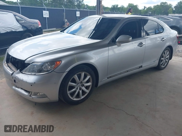 2007 Lexus LS 460 z VIN JTHBL46F575044235, wystawiony jako IAAI lot #42518998 z przebiegiem 224 489 mil mil oraz . Historia ofert i sprzedaży dostępna na DreamBid. Obrazek 18.