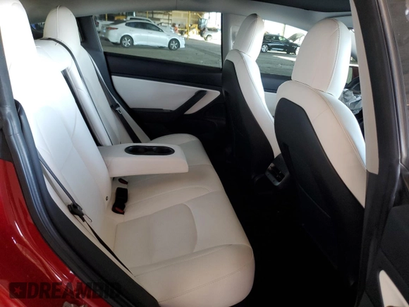 2018 Tesla Model 3 Long Range Battery z VIN 5YJ3E1EB9JF100616, wystawiony jako Copart lot #47430685 z przebiegiem 45 804 mil mil oraz Szkody całkowita. Historia ofert i sprzedaży dostępna na DreamBid. Obrazek 10.