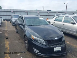 2014 Kia Optima LX z VIN 5XXGM4A7XEG276195, wystawiony jako IAAI lot #42115548 z przebiegiem 200 102 mil mil oraz . Historia ofert i sprzedaży dostępna na DreamBid. Obrazek 1.