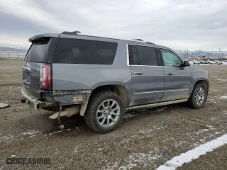2020 GMC Yukon XL Denali with VIN 1GKS2HKJ9LR135246, listed as a Copart auction lot 84477904 with 66,255 mi miles and Salvage Title. Bid and sale history available at carsss.com. Image 3.