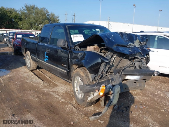 1999 Chevrolet Silverado 1500 LS with VIN 2GCEC19W1X1163328, listed as a IAAI auction lot 41196280 with 342,184 mi miles. Bid and sale history available at carsss.com. Image 1.