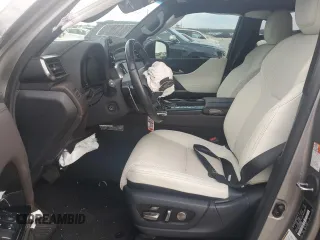 2023 Lexus LX 600 Luxury z VIN JTJGB7CX2P4014931, wystawiony jako Copart lot #84830704 z przebiegiem 47 282 mil mil oraz Szkoda całkowita • Salvage title. Historia ofert i sprzedaży dostępna na DreamBid. Obrazek 7.