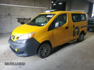 2015 Nissan NV200 z VIN 3N8CM0JT4FK709224, wystawiony jako Copart lot #81330654 z przebiegiem 259 194 mil mil oraz Szkody całkowita. Historia ofert i sprzedaży dostępna na DreamBid. Obrazek 1.