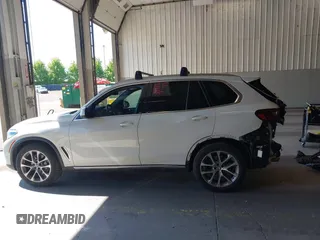 2022 BMW X5 xDrive40i with VIN 5UXCR6C09N9M21945, listed as a IAAI auction lot 42170363 with 23,537 mi miles and . Bid and sale history available at DreamBid. Image 15.