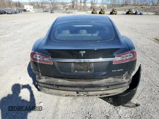 2019 Tesla Model S 75D with VIN 5YJSA1E21KF311317, listed as a Copart auction lot 53268765 with 81,898 mi miles and Salvage title. Bid and sale history available at DreamBid. Image 6.