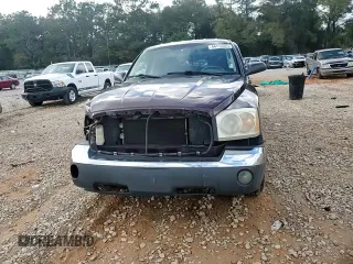 2005 Dodge Dakota SLT with VIN 1D7HE48N95S205605, listed as a Copart auction lot 44113325 with 206,391 mi miles and Salvage Title. Bid and sale history available at DreamBid. Image 10.
