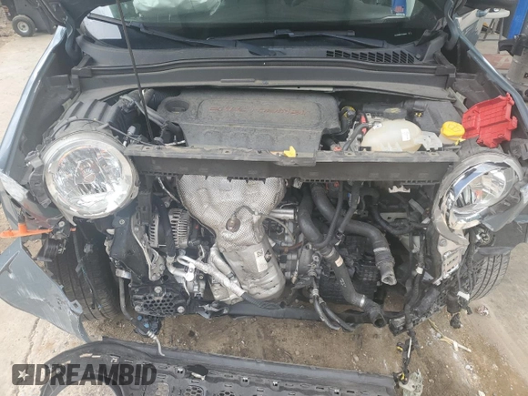 2018 Jeep Renegade Latitude с VIN ZACCJABBXJPJ59891, выставлен на аукционе Copart как лот 61005165 с пробегом 96 733 миль миль и Списание • Salvage title. История ставок и продаж доступна на DreamBid. Изображение 11.