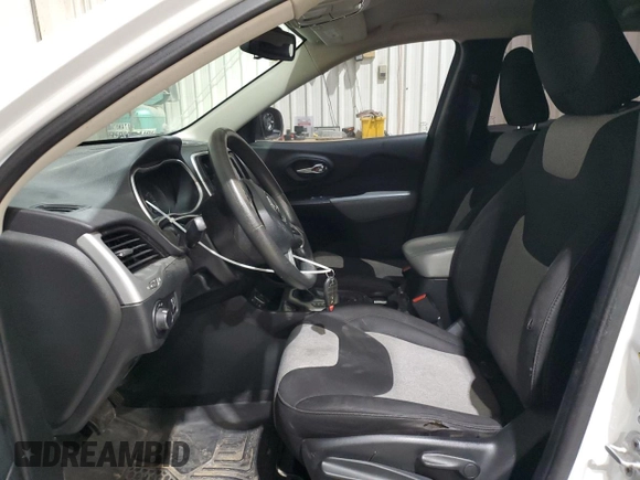2014 Jeep Cherokee Sport with VIN 1C4PJLAB0EW320792, listed as a Copart auction lot 42204355 with 183,107 mi miles and Salvage Title. Bid and sale history available at DreamBid. Image 7.
