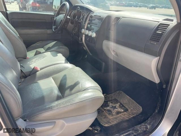 2012 Toyota Tundra 2WD Truck with VIN 5TFRM5F10CX040423, listed as a Copart auction lot 81420764 with 258,090 mi miles and Clean Title. Bid and sale history available at carsss.com. Image 5.