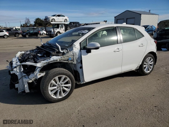 2024 Toyota Corolla Hatchback SE with VIN JTND4MBEXR3231162, listed as a Copart auction lot 80942714 with 8,039 mi miles and Salvage Title. Bid and sale history available at carsss.com. Image 1.