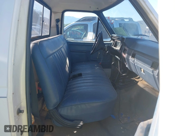 1985 Ford F-250 with VIN 1FTHF2615FKB23867, listed as a IAAI auction lot 42713630 with 96,557 mi miles and . Bid and sale history available at DreamBid. Image 8.
