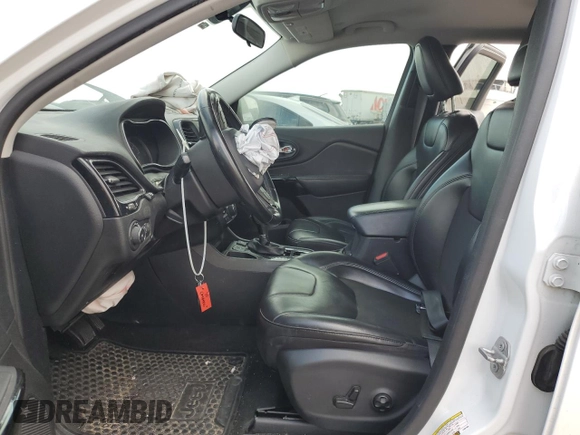 2020 Jeep Cherokee Latitude Plus with VIN 1C4PJLLBXLD561068, listed as a Copart auction lot 53815785 with 179,449 mi miles and Salvage title. Bid and sale history available at DreamBid. Image 7.