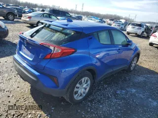 2019 Toyota C-HR XLE with VIN JTNKHMBX7K1060160, listed as a Copart auction lot 88132215 with 0 mi miles and Salvage Title. Bid and sale history available at carsss.com. Image 3.