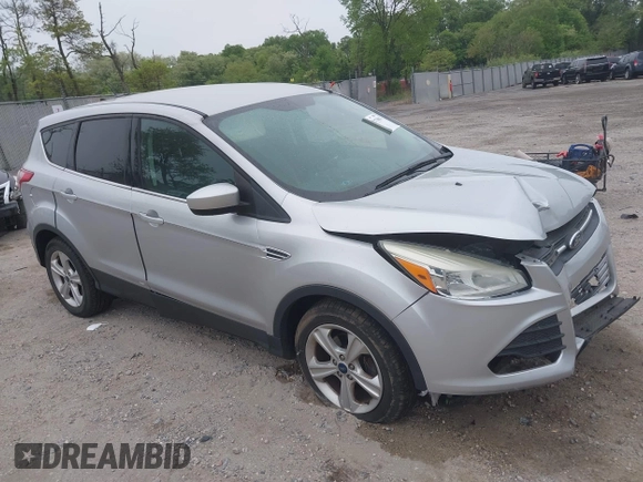 2015 Ford Escape SE z VIN 1FMCU0G73FUB10414, wystawiony jako IAAI lot #42173063 z przebiegiem 120 200 mil mil oraz . Historia ofert i sprzedaży dostępna na DreamBid. Obrazek 1.