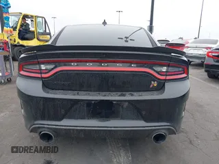 2020 Dodge Charger Scat Pack z VIN 2C3CDXGJ7LH192448, wystawiony jako IAAI lot #41884566 z przebiegiem 29 471 mil mil oraz . Historia ofert i sprzedaży dostępna na DreamBid. Obrazek 17.