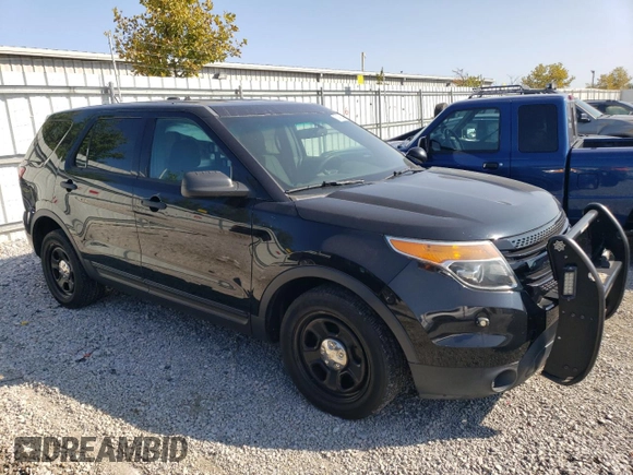 2015 Ford Utility Police Interceptor with VIN 1FM5K8ARXFGC68609, listed as a Copart auction lot 70472644 with 128,891 mi miles and Salvage Title. Bid and sale history available at carsss.com. Image 4.