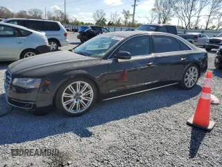 2015 Audi A8 L 4.0T with VIN WAU32AFD3FN002339, listed as a Copart auction lot 43997275 with 165,249 mi miles and Clean Title. Bid and sale history available at carsss.com. Image 1.