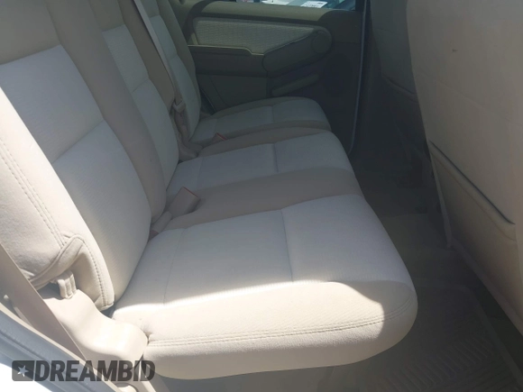 2010 Ford Explorer z VIN 1FMEU7D88AUB13090, wystawiony jako IAAI lot #42364672 z przebiegiem 158 973 mil mil oraz . Historia ofert i sprzedaży dostępna na DreamBid. Obrazek 8.