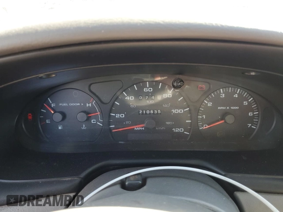 2002 Mercury Sable GS with VIN 1MEFM50U22G649595, listed as a Copart auction lot 82241114 with 210,635 mi miles and Salvage Title. Bid and sale history available at DreamBid. Image 9.