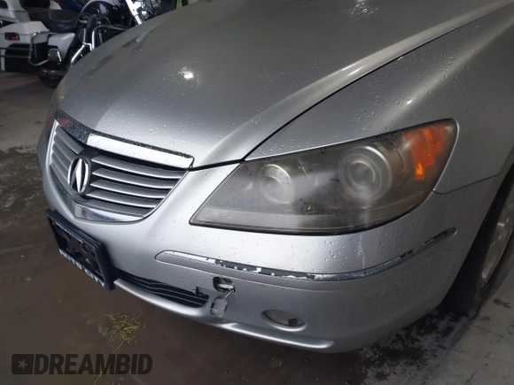 2008 Acura RL with VIN JH4KB16528C004491, listed as a IAAI auction lot 41571102 with 144,373 mi miles and . Bid and sale history available at DreamBid. Image 6.