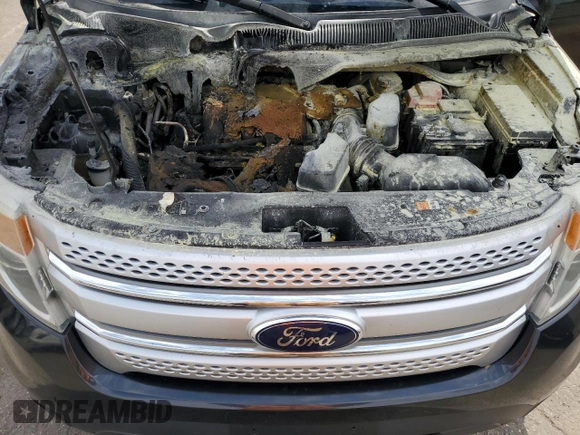 2014 Ford Explorer XLT z VIN 1FM5K7D81EGA30949, wystawiony jako Copart lot #55057095 z przebiegiem Nie podano mil oraz Szkoda całkowita • Salvage title. Historia ofert i sprzedaży dostępna na DreamBid. Obrazek 12.