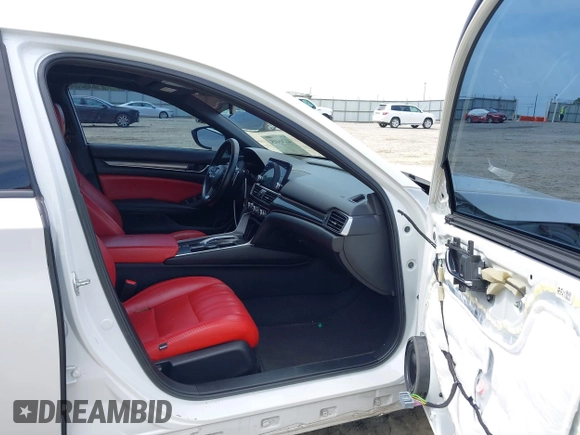 2021 Honda Accord Sport z VIN 1HGCV2F38MA011695, wystawiony jako IAAI lot #42245415 z przebiegiem 79 075 mil mil oraz . Historia ofert i sprzedaży dostępna na DreamBid. Obrazek 5.