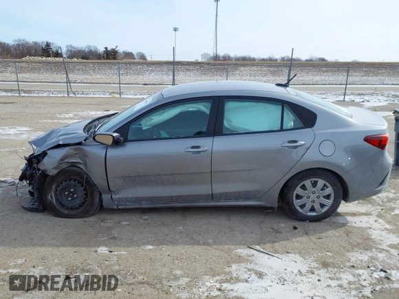 2023 Kia Rio LX z VIN 3KPA24AD4PE614445, wystawiony jako IAAI lot #41604522 z przebiegiem 15 649 mil mil oraz . Historia ofert i sprzedaży dostępna na DreamBid. Obrazek 15.