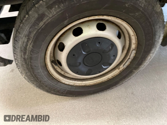2018 Ford Transit с VIN 1FTYE1YM9JKB52110, выставлен на аукционе IAAI как лот 42610426 с пробегом 156 532 миль миль и . История ставок и продаж доступна на DreamBid. Изображение 23.