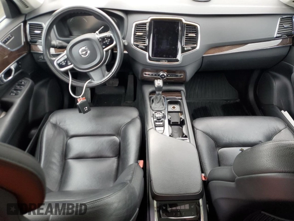 2016 Volvo XC90 T6 Momentum with VIN YV4A22PK1G1052238, listed as a Copart auction lot 51855405 with 124,623 mi miles and Salvage Title. Bid and sale history available at DreamBid. Image 8.