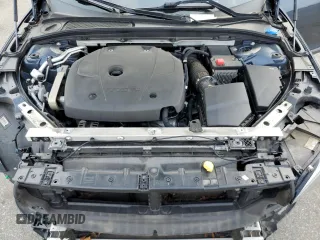 2019 Volvo V90 z VIN YV4A22NL9K1083953, wystawiony jako Copart lot #65525484 z przebiegiem 81 759 mil mil oraz Szkody całkowita. Historia ofert i sprzedaży dostępna na DreamBid. Obrazek 11.
