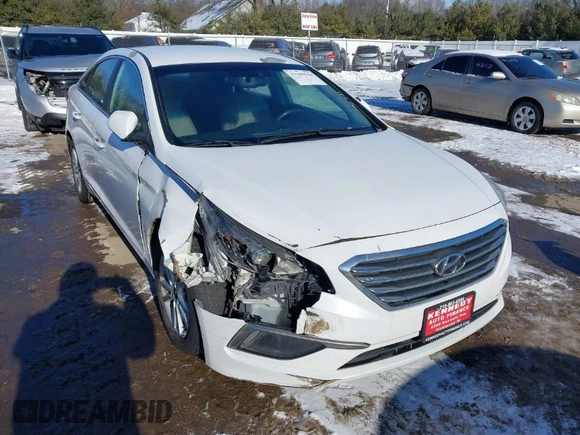 2016 Hyundai Sonata SE z VIN 5NPE24AF0GH371005, wystawiony jako IAAI lot #41269554 z przebiegiem 146 640 mil mil oraz . Historia ofert i sprzedaży dostępna na DreamBid. Obrazek 1.